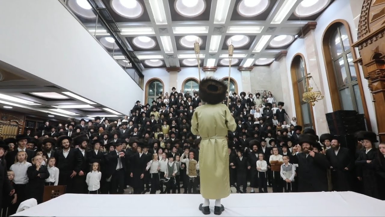 שמחת בית השואבה עם ר מיילך בידרמן | Rav Elimelech Biderman Simchat Beit HaShoeivah