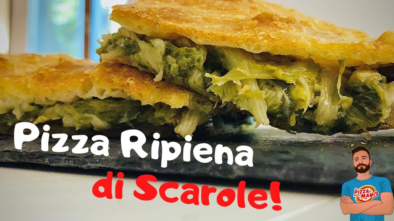FACCIO LA PIZZA RIPIENA DI SCAROLA CON MAMMA! (Ricetta Completa)