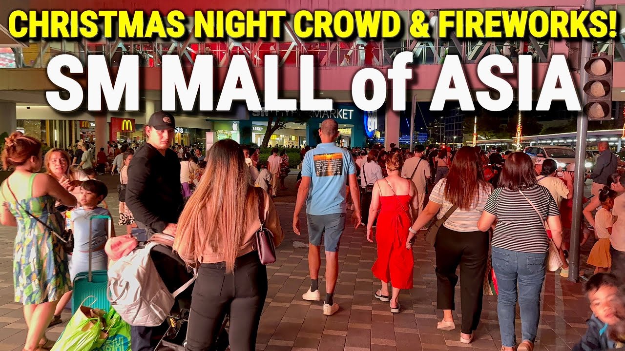 INSIDE SM MALL of ASIA at NIGHT 🇵🇭 Christmas Day Crowd & Fireworks | Philippines Biggest Mall