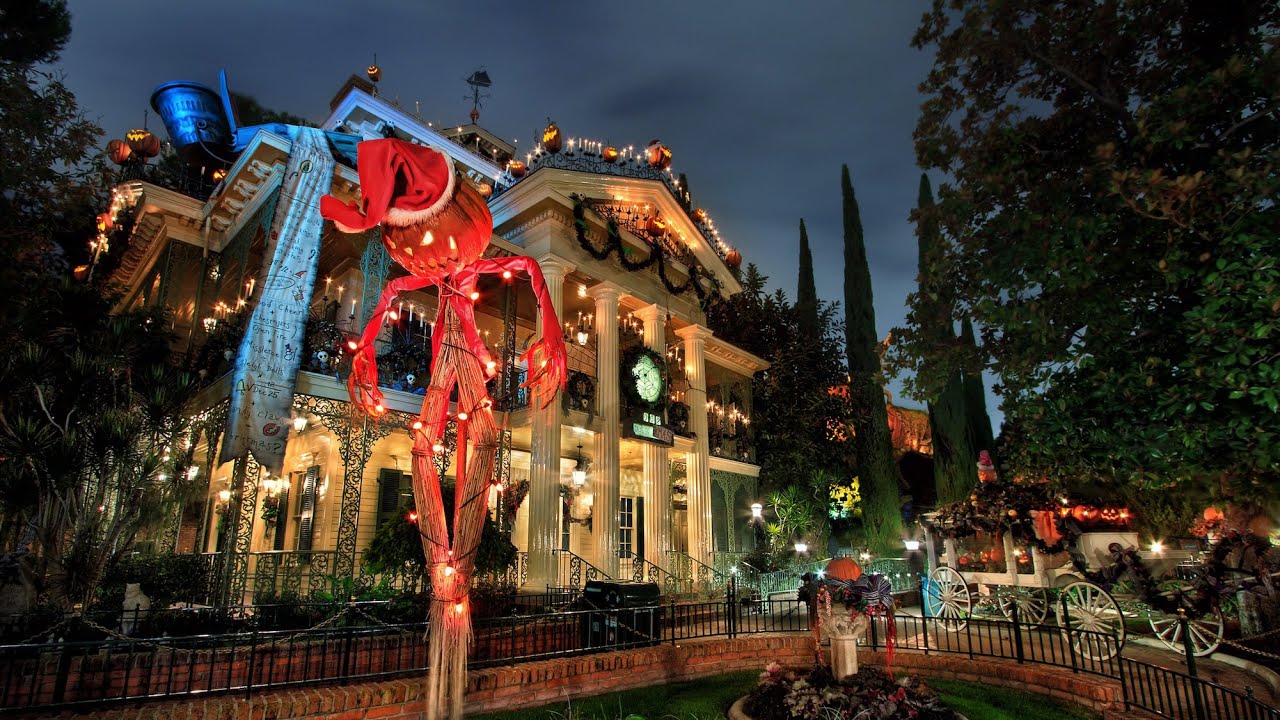 Haunted Mansion Holiday music box....EXTENDED