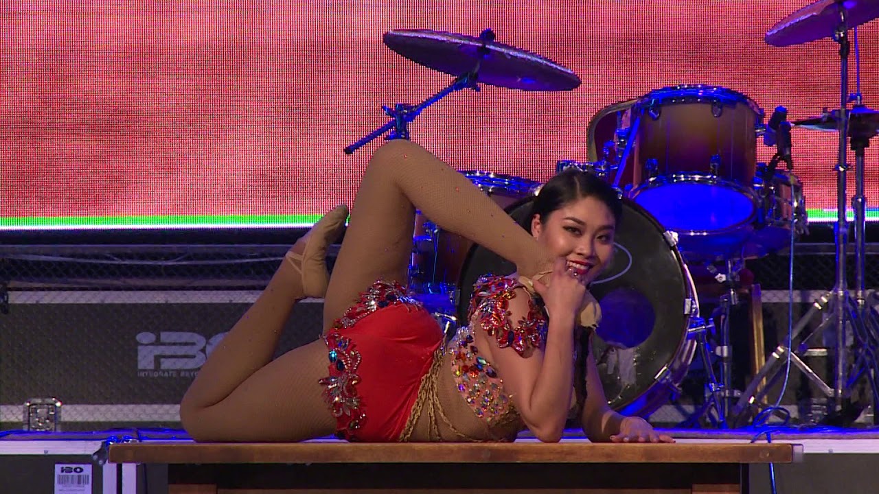 Solo Contortion