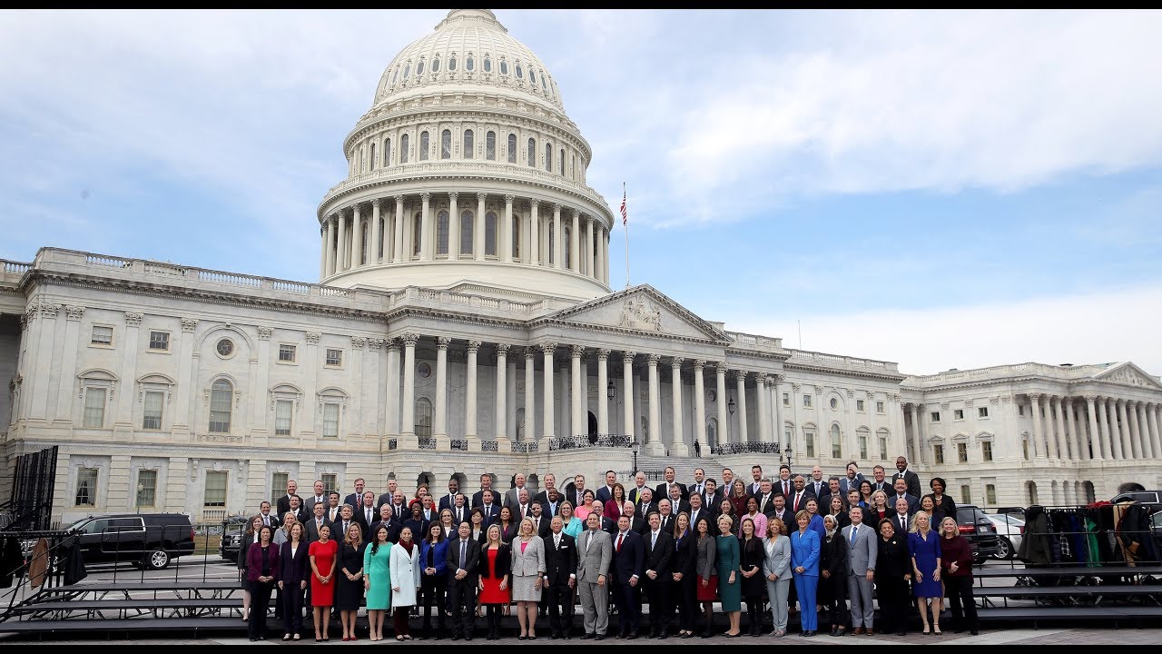 For some House Democrats, leadership choice is &lsquo;establishment vs. change&rsquo;