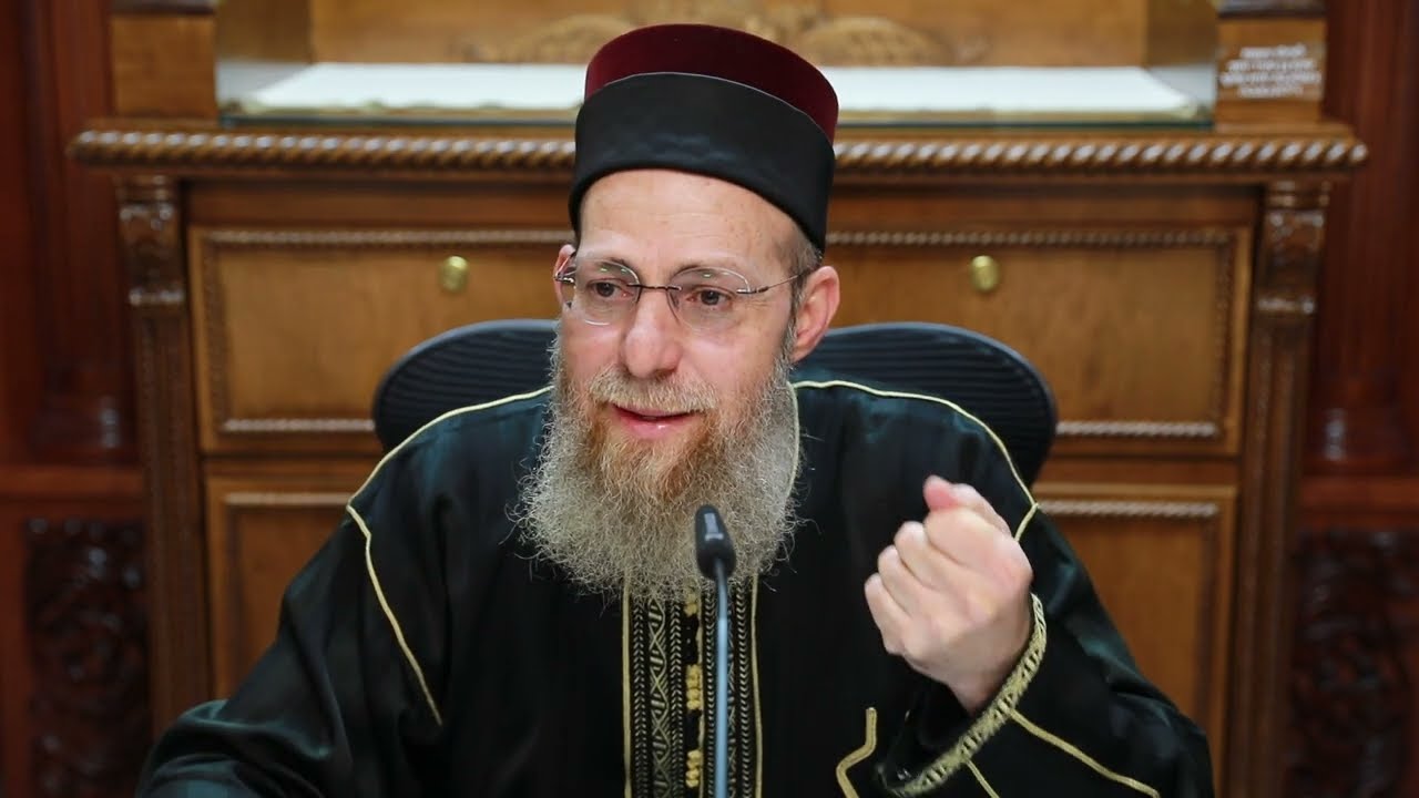 רבנו מנשה אמון - בזכות מה נזכה לגאולה ברחמים⁉️