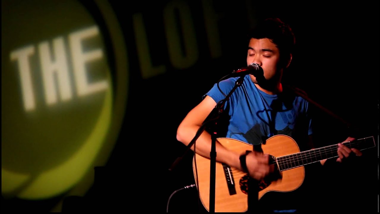 Gabe Bondoc - Stronger Than (High Quality)  11.08.09 The Loft @ UCSD Luminance Show