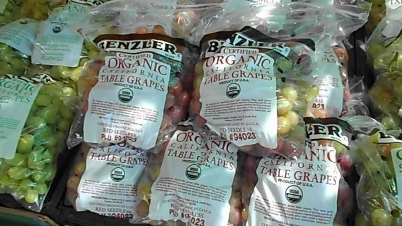 Autumn Royal Black Seedless Grapes
