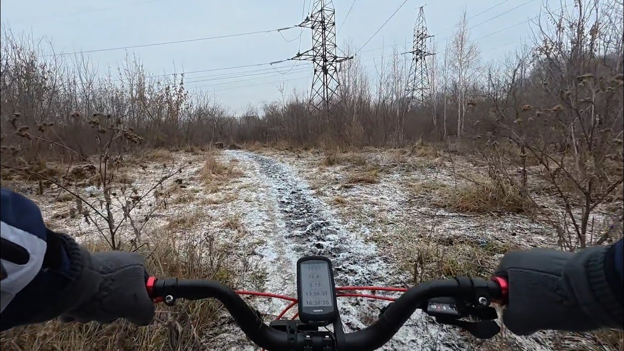 Покатуха на велосипеде по городу в режиме прогулки