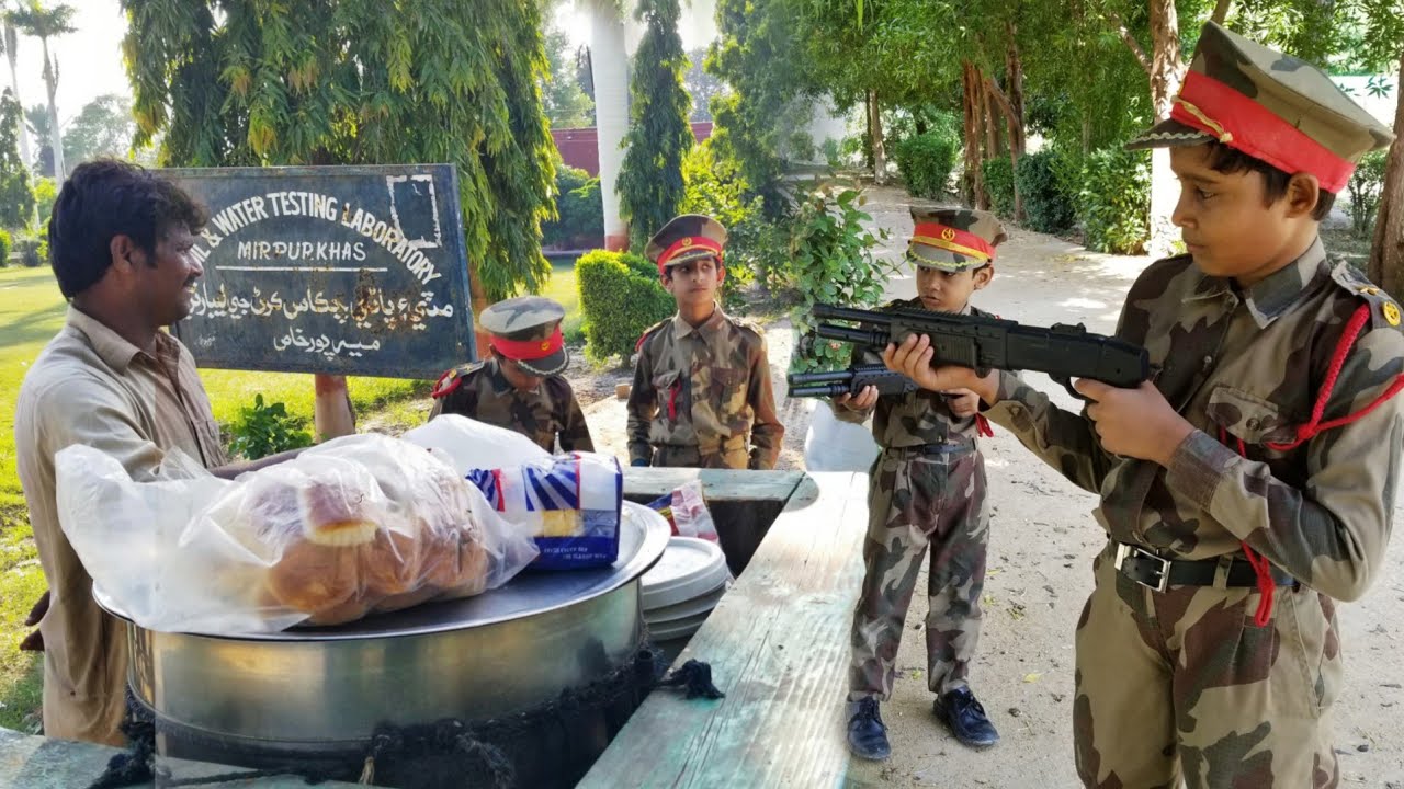 Channay Wala Aur Pak Army Officers