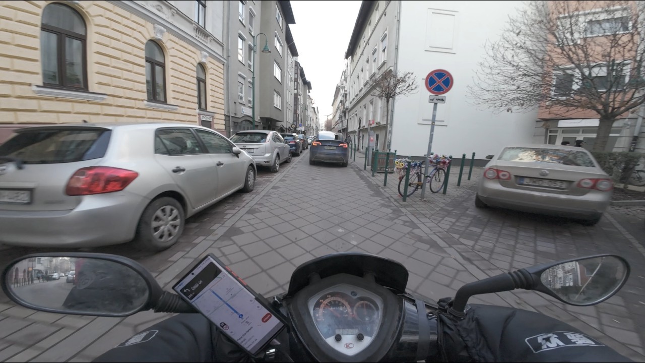 Kátyúk, dugók, gyorsételek (Courier Life): Ennyi volt a nagy carrier?!!!Haza jutok egyszer vagy sem?