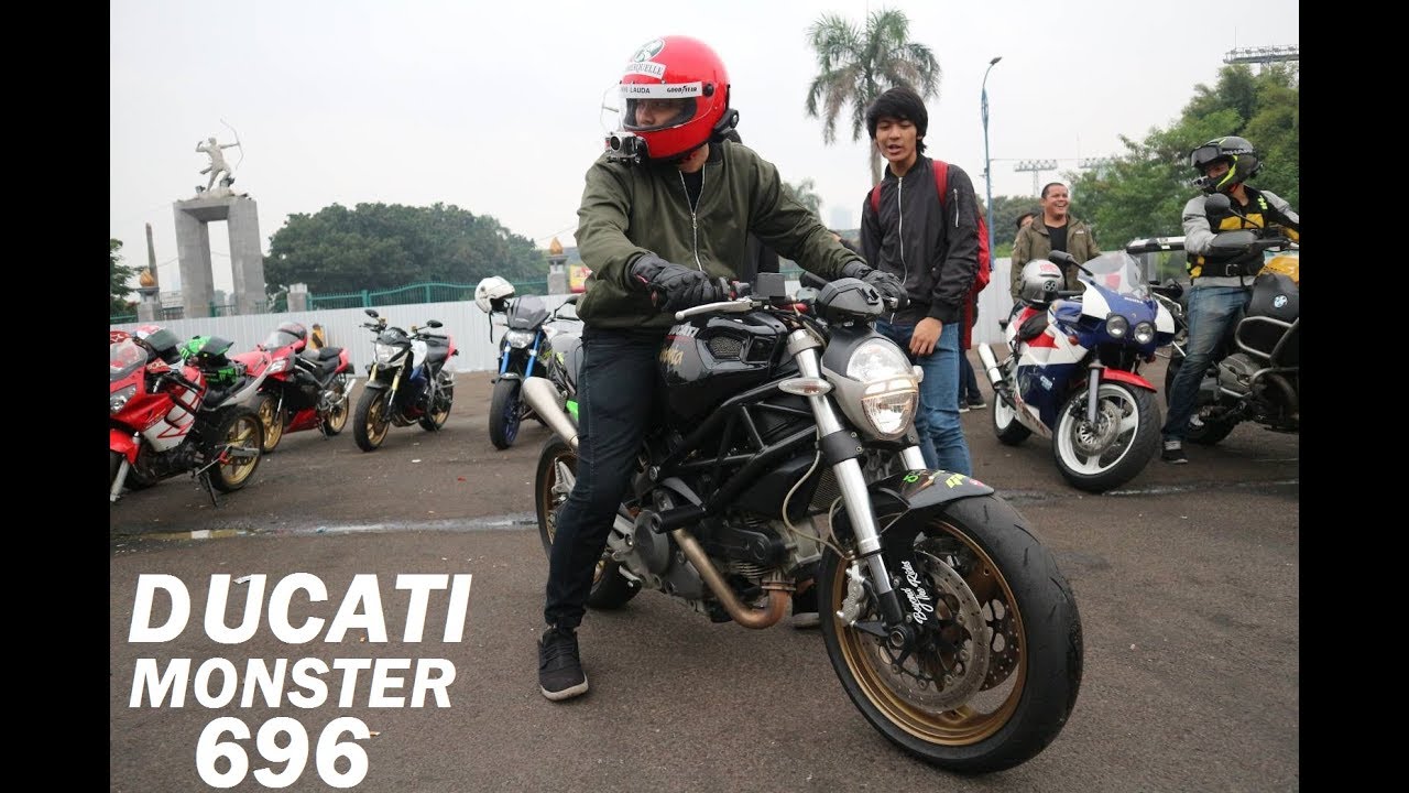 #23 - DUCATI MONSTER 696 (MOMON) - Test Ride #Motovlog
