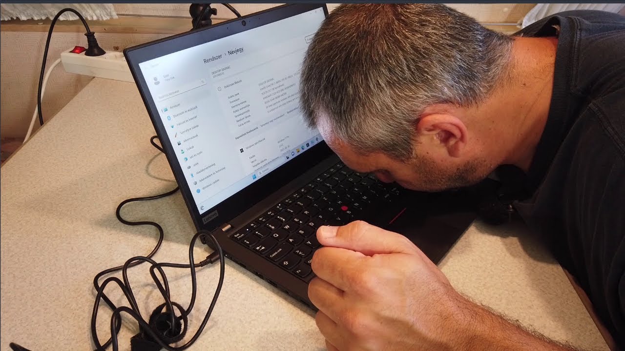 Vettem egy új, használt laptopot. I7, 16GB RAM+M.2 SSD, Lenovo ThinkPad T490  2023-07-05