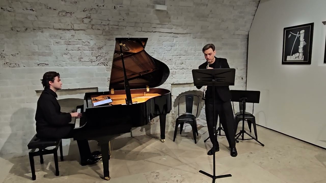 🌛MUSIQUE DE NUIT: Trois Berceuses pour hautbois et piano (2005) - Valéry ARZOUMANOV
