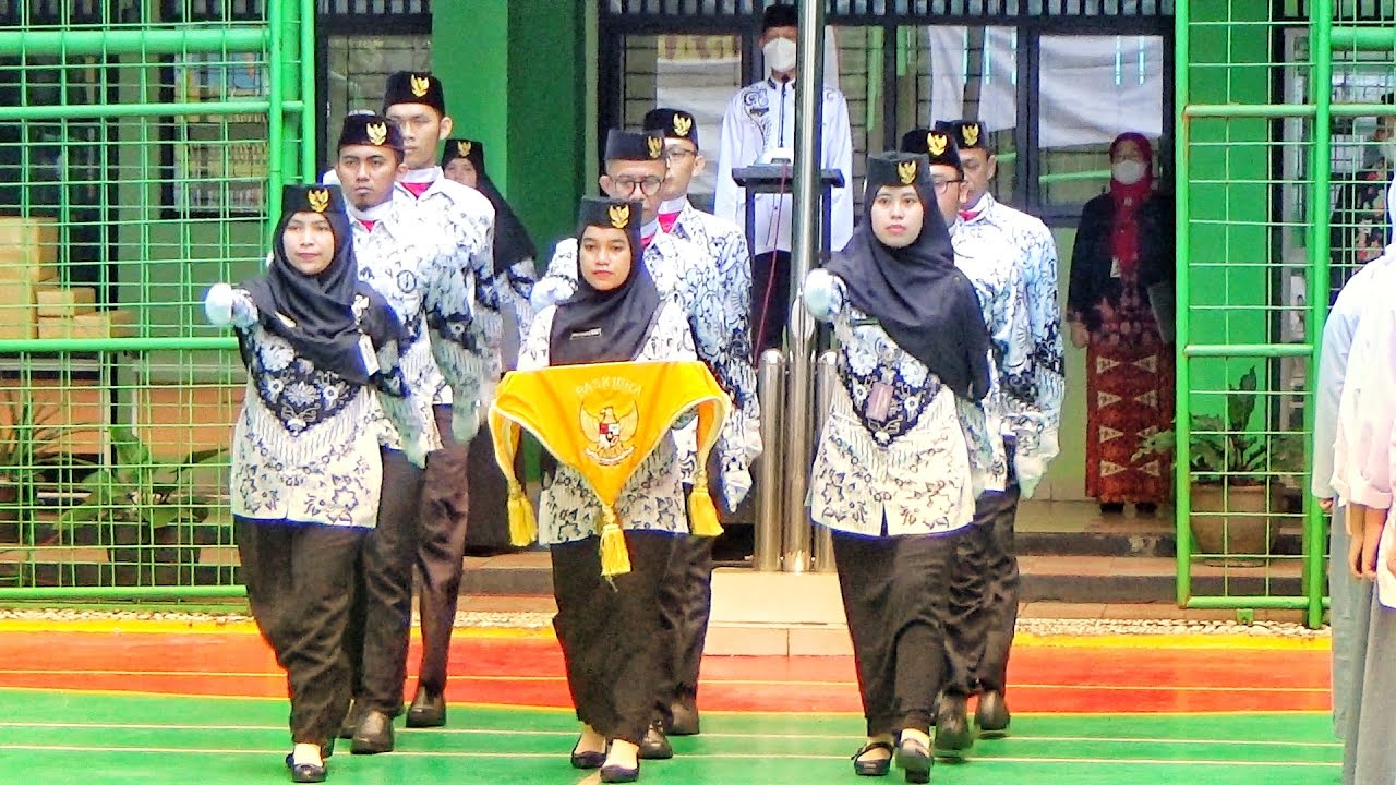 Upacara Hari Guru SMKN 15 Jakarta