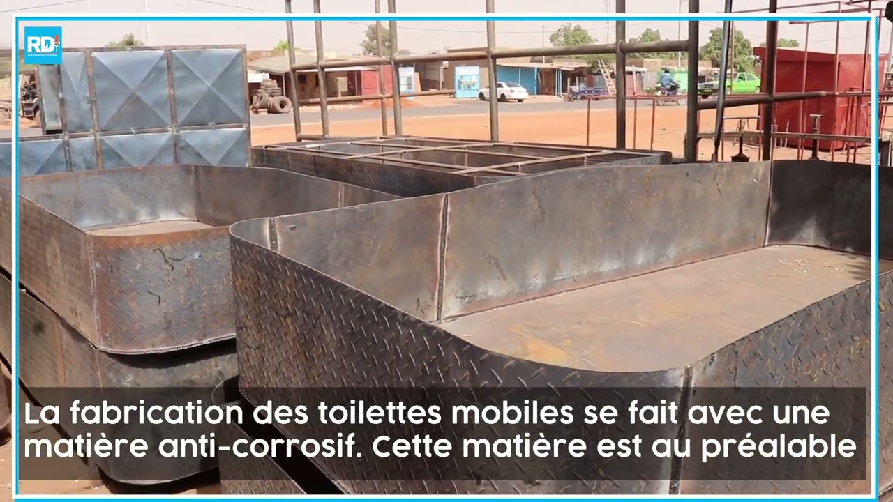 Toilettes mobiles made in #BurkinaFaso