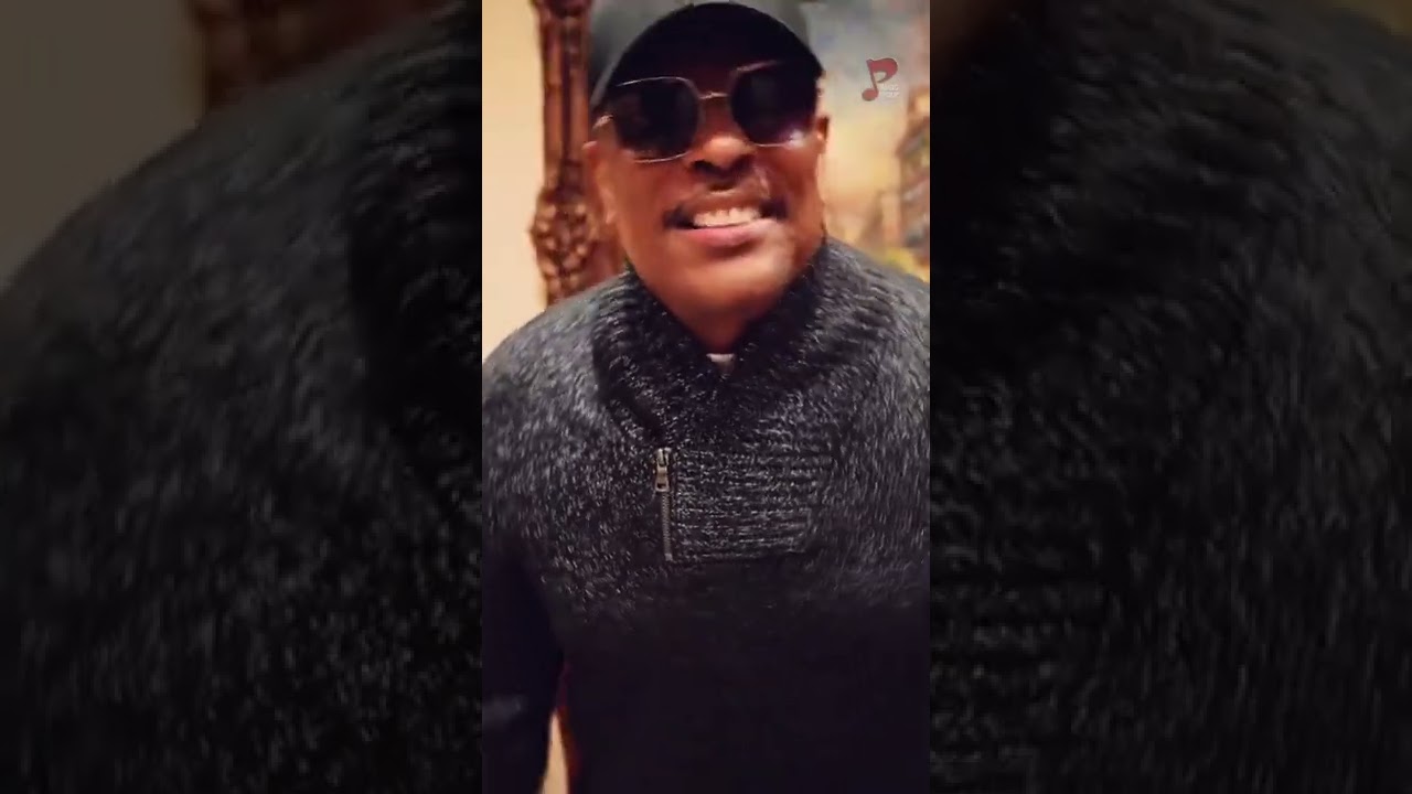 🤣😅Y&rsquo;all done got me in trouble wit Uncle @Charlie Wilson  🐐👑 #respect  #sweetyamz