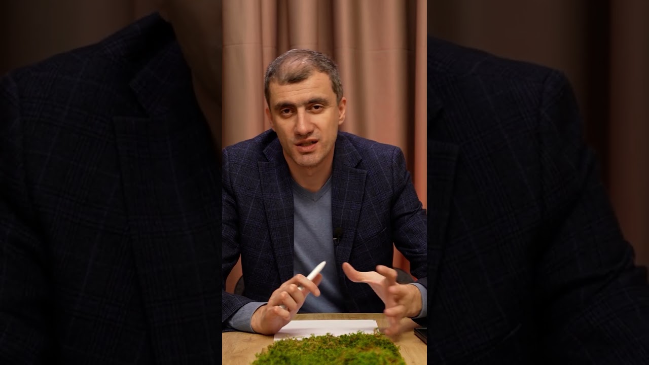 Մեկ կողմում՝ թոշակառու,որը հաշվում է ամեն դրամը։ Մյուս կողմում՝ պաշտոնյաներ ստանում են պարգևավճարներ