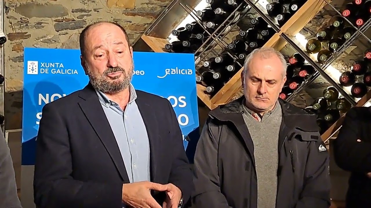Xosé Merelles durante la apertura de la nueva sala de catas de Joaquín Rebolledo