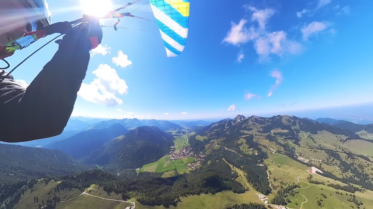 Gleitschirmfliegen im Bayerischen Oberland