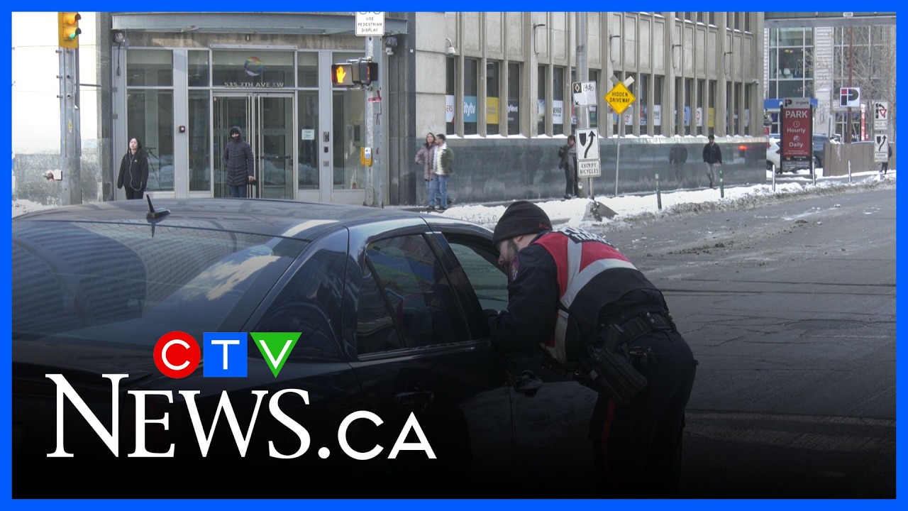 Calgary police targeting distracted drivers