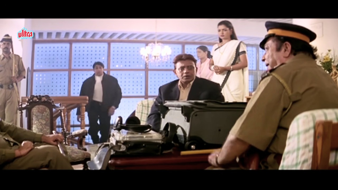 साला यहाँ पुलिस ही पुलिस का दुश्मन बना हैं -  Mithun Chakraborty Action Scene  Chaal Baaz Movie Clip