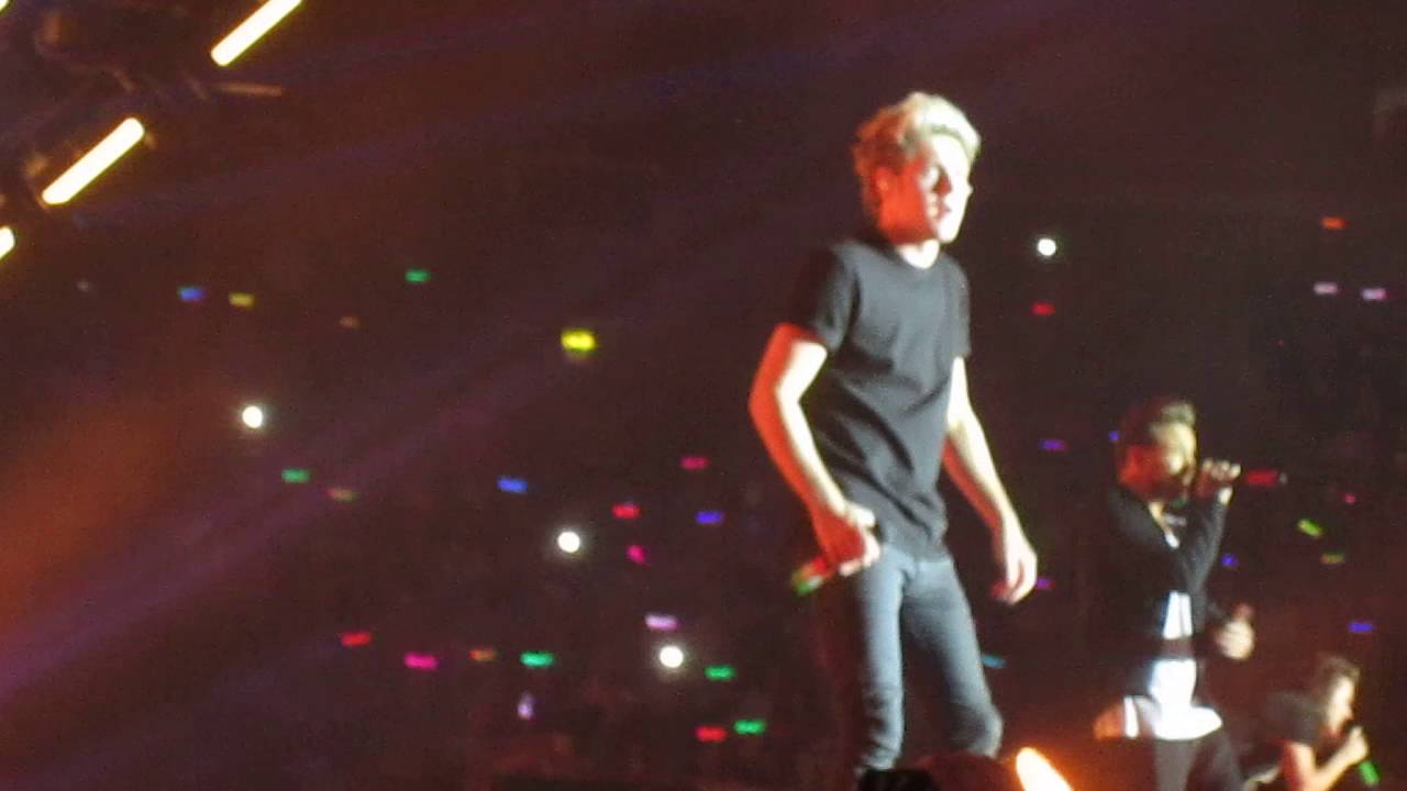 One Direction - Clouds, Kiss You | OTRA Tour Belfast 21/10/2015