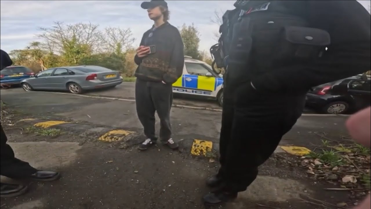 CAUGHT BY POLICE Inside Creepy Abandoned Care Home 