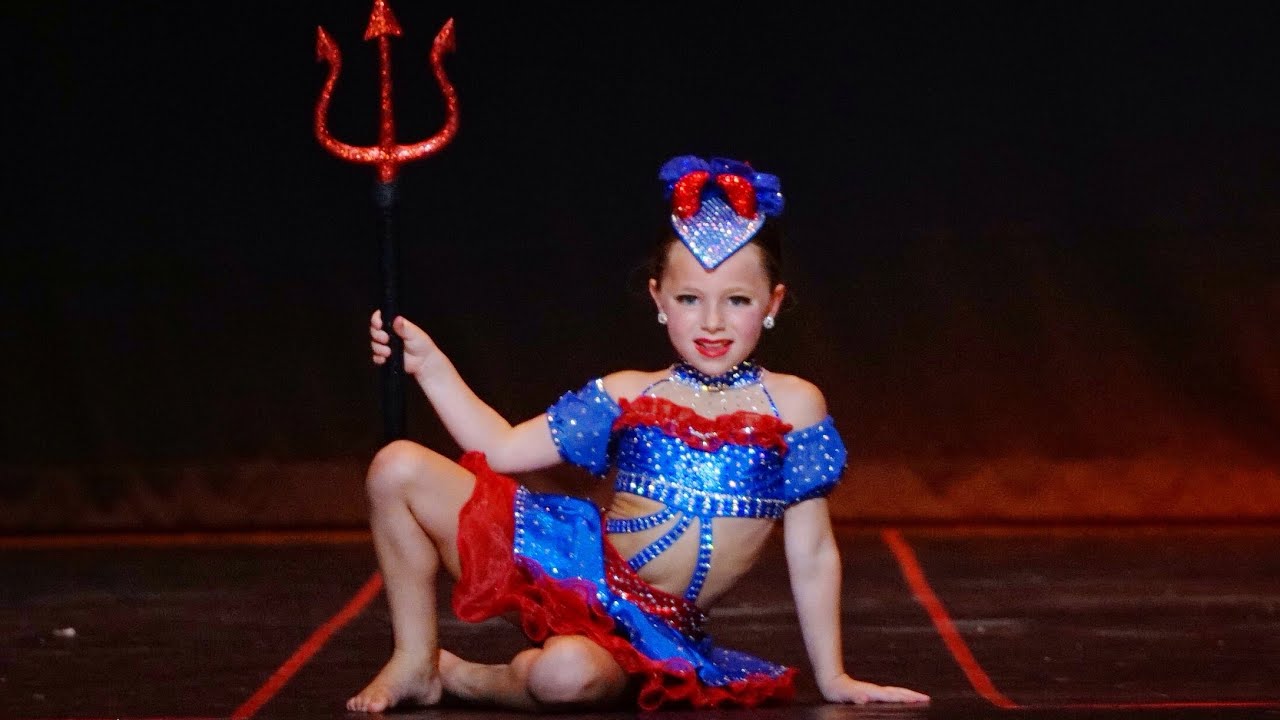 Melanie Steed- Devil With A Blue Dress