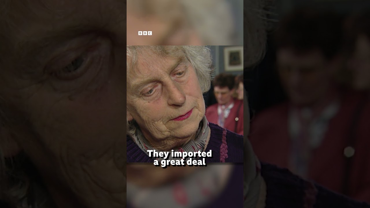 'Really Beautiful' Tiffany & Co Japanese-Inspired Vase Worth Four Figures #AntiquesRoadshow #Shorts