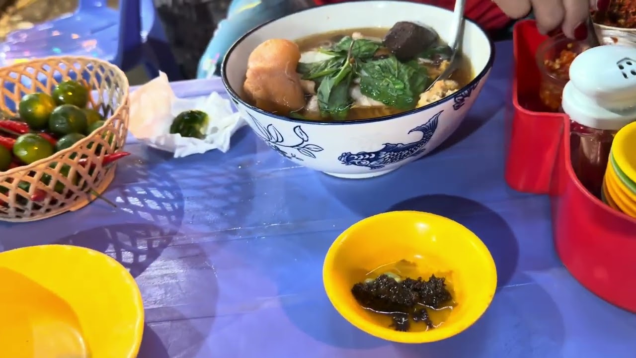 Bún riêu ngon nhất Phú Quốc. Bún riêu bà Nùng