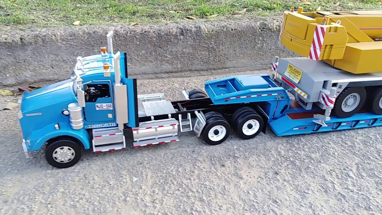 REPLICA KEMWORTH T800 A ESCALA 1,10 EN MDF