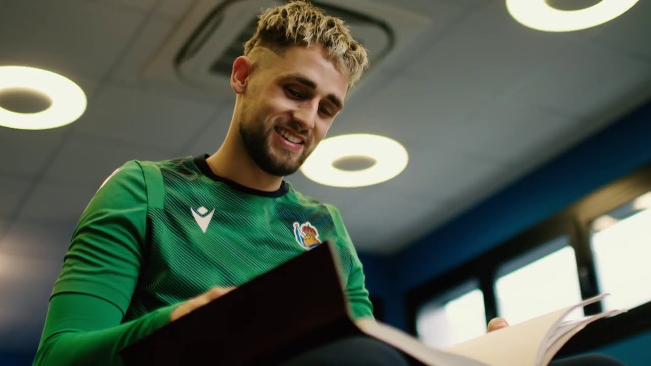 INTERVIEW | Januzaj returns to The Theatre of Dreams | Europa League | Real Sociedad