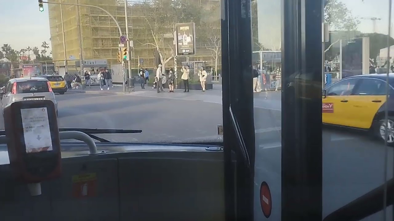 Viaje en el coche 1373 de TMB en la H14