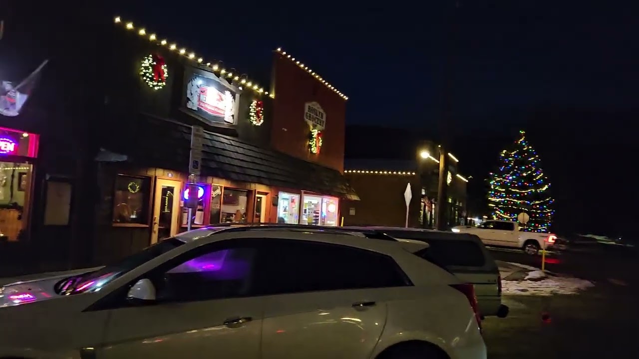 Walking through Roslyn WA. Aka Cicely Alaska from Northern Exposure.  Dec 15,  2024