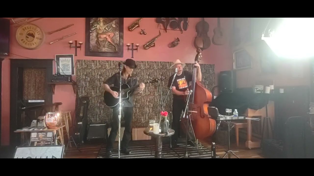 Nomad and Peter Stroet 