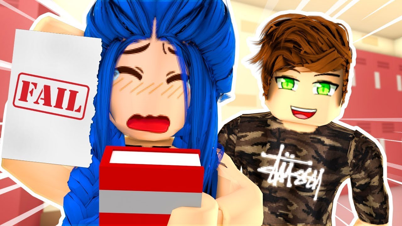 Я ПРОВАЛИВАЮ школу в Roblox Royale High School!