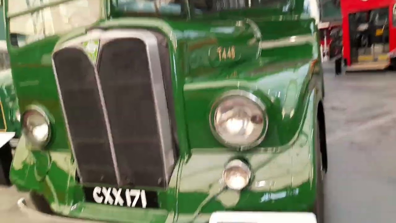 A Review of a 1936 AEC Regal l CXX171 Preserved T448 London Transport Country Area Green Livery