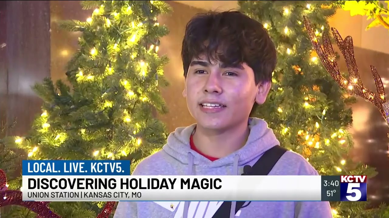 New American students from North Kansas City High School immerse in U.S. holiday culture