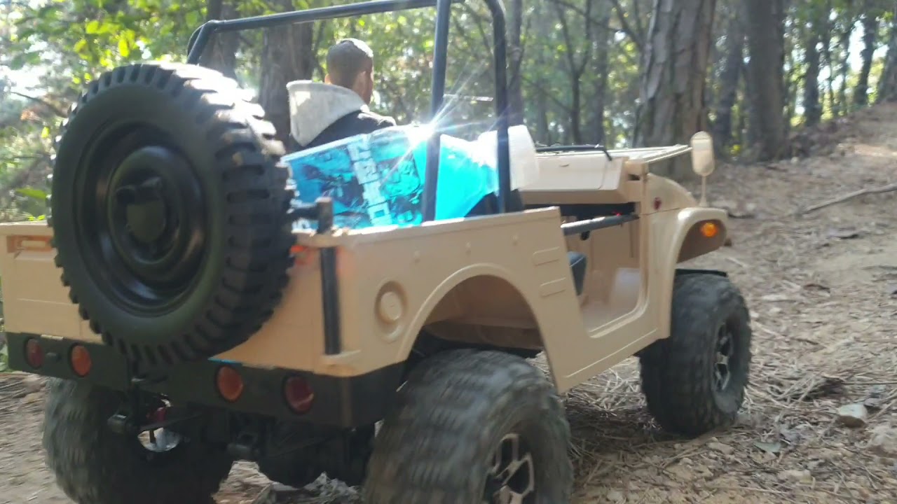 fms 1/6 jimny first run with TRX4 sport.