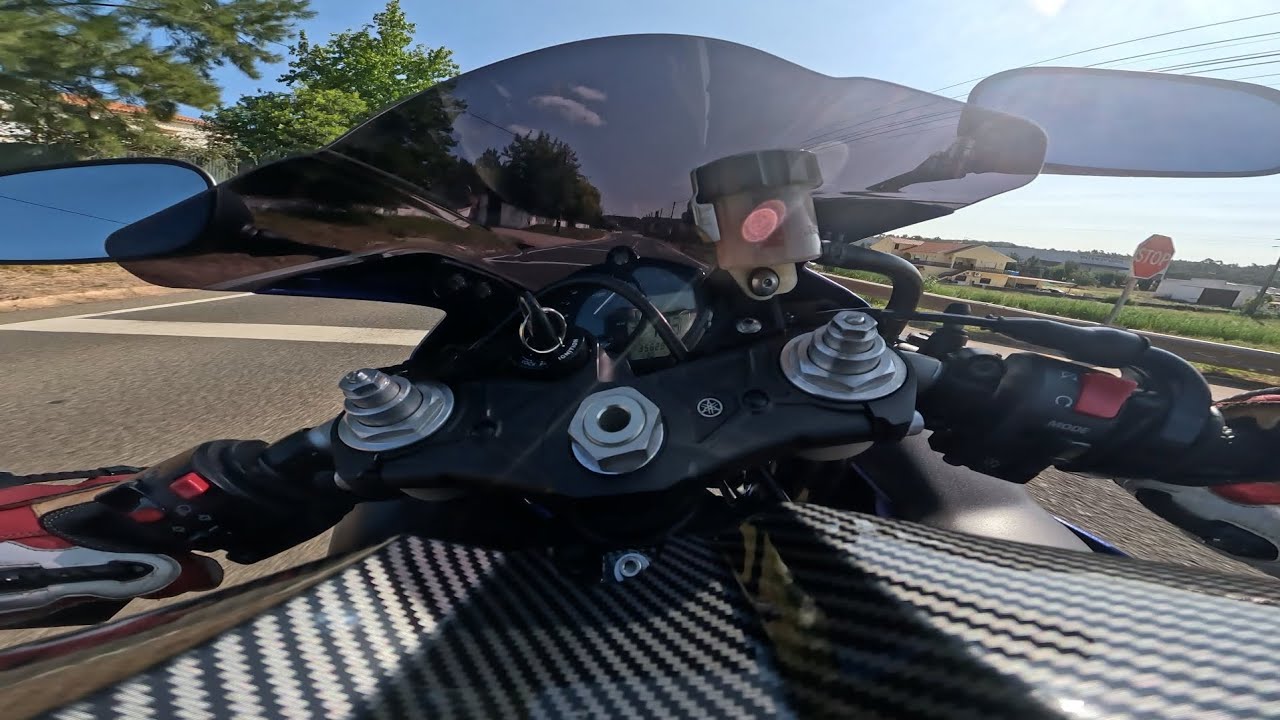 Curvas Bombarral - Yamaha R1