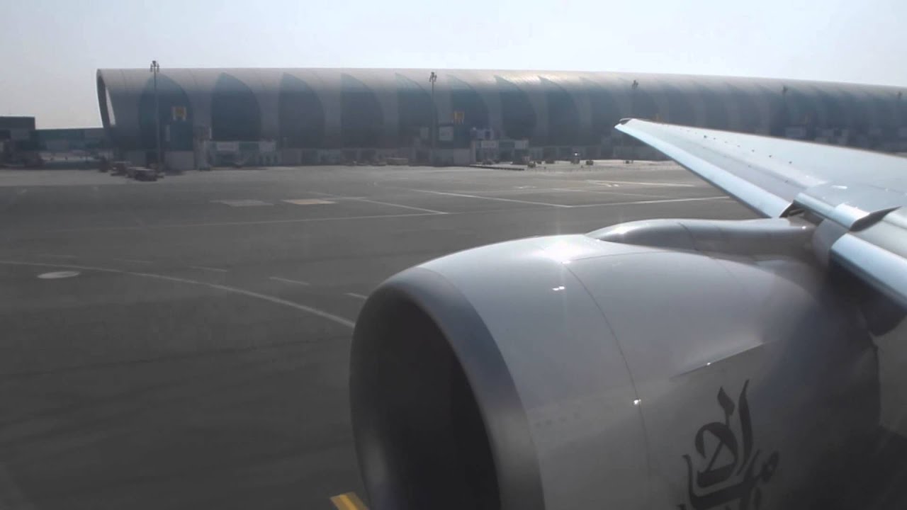 Emirates Boeing 777-300ER Takeoff from Dubai (DXB/OMDB) EK19- A6-ENH *AMAZING GE90 SOUND* - HD