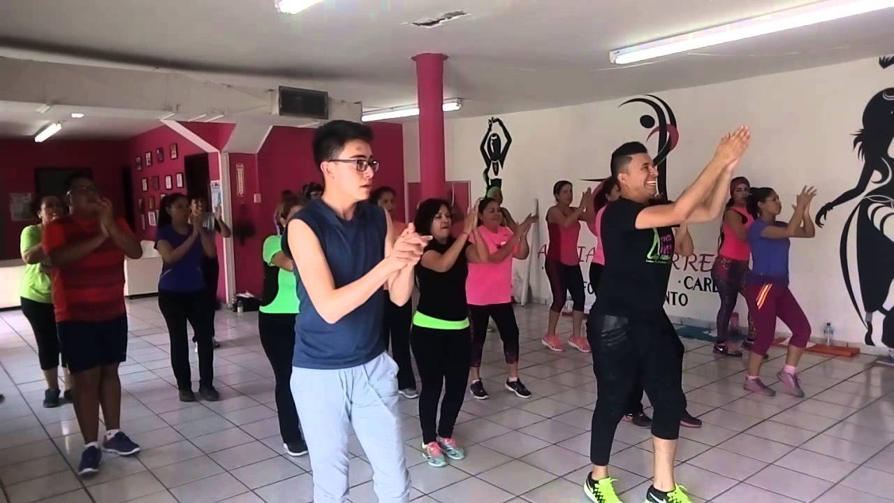 Pedacito de mi vida cumbia Alejo Villarreal taller baile Matamoros Coahuila