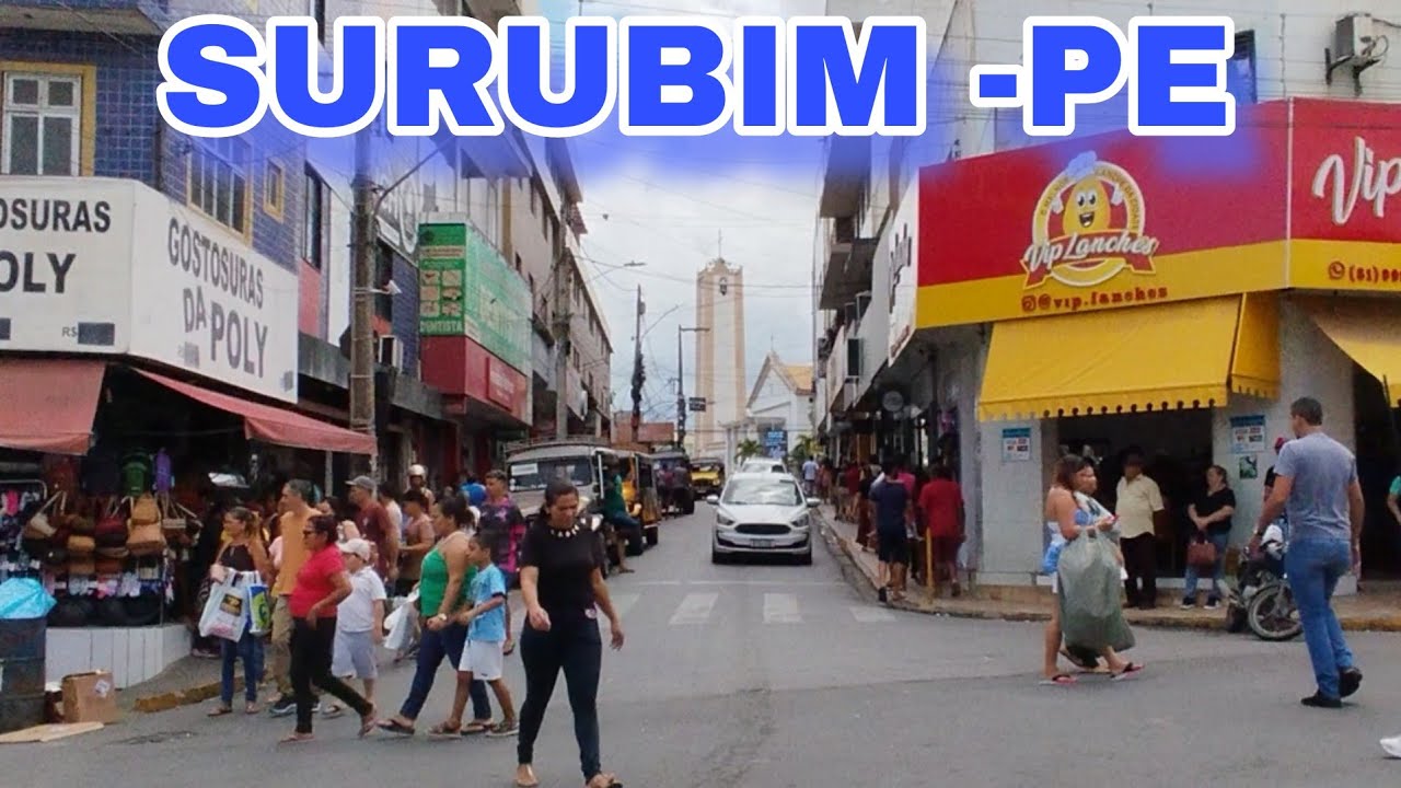 GRANDE MOVIMENTO NO CENTRO DE SURUBIM -PE VÉSPERA DE NATAL 