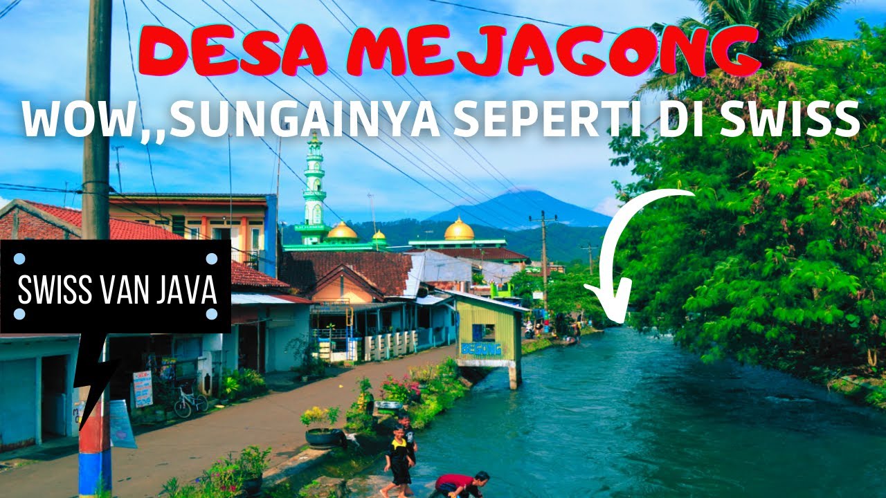 Suasana Pedesaan Pagi Hari Dengan Aktivitas Warga Di Desa Mejagong Randudongkal Pemalang Jawa Tengah