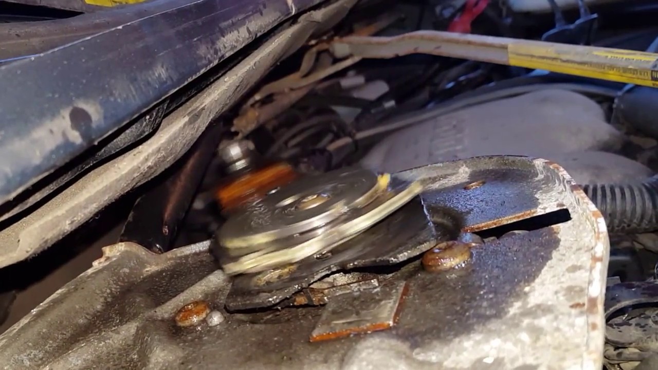 Venture, Montana, Silhouette - Fix Wipers Stopping in View