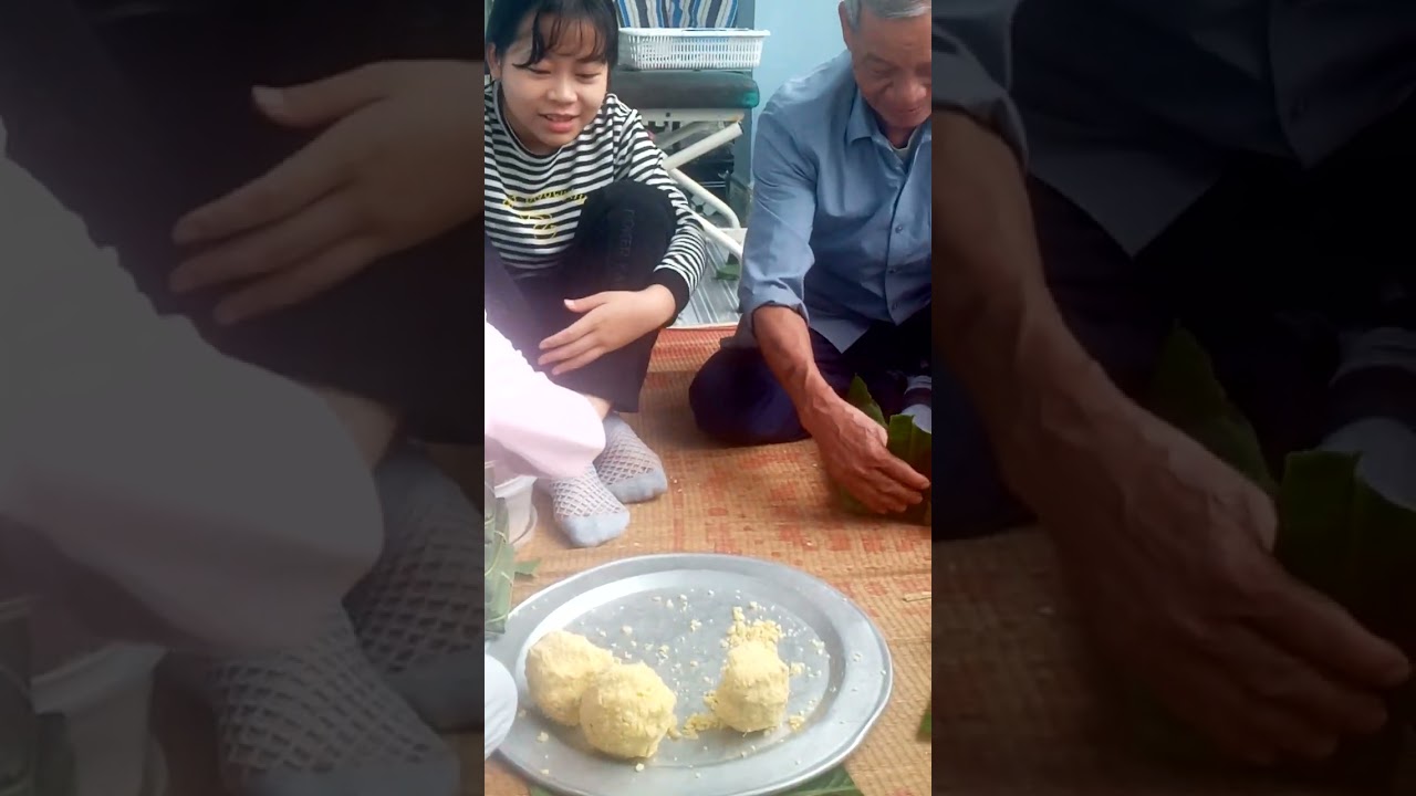 Gói bánh chưng Tết Bính Ngọ 2026