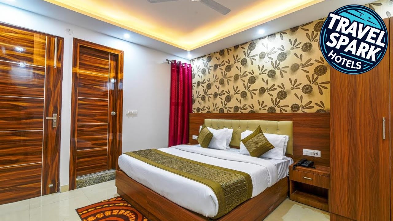 Hotel Urban Tree near Delhi Airport | New Delhi and NCR, India | Hotel Review 🌟