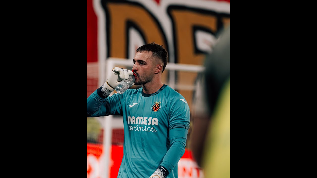 Arnau Tenas #25 vs Sevilla| SHORT HIGHLIGHT🧤|
