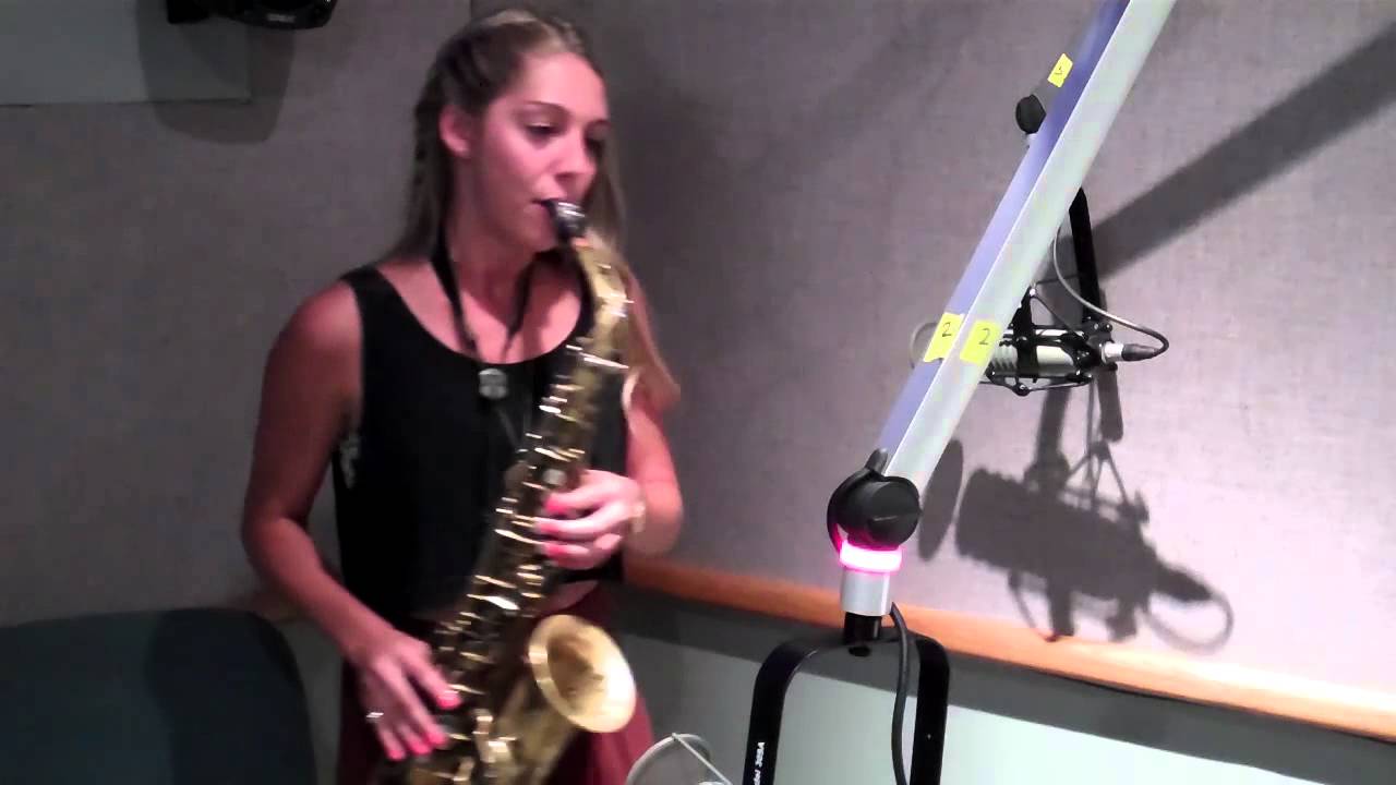 Hailey Niswanger Live in the Bright Moments! Studio