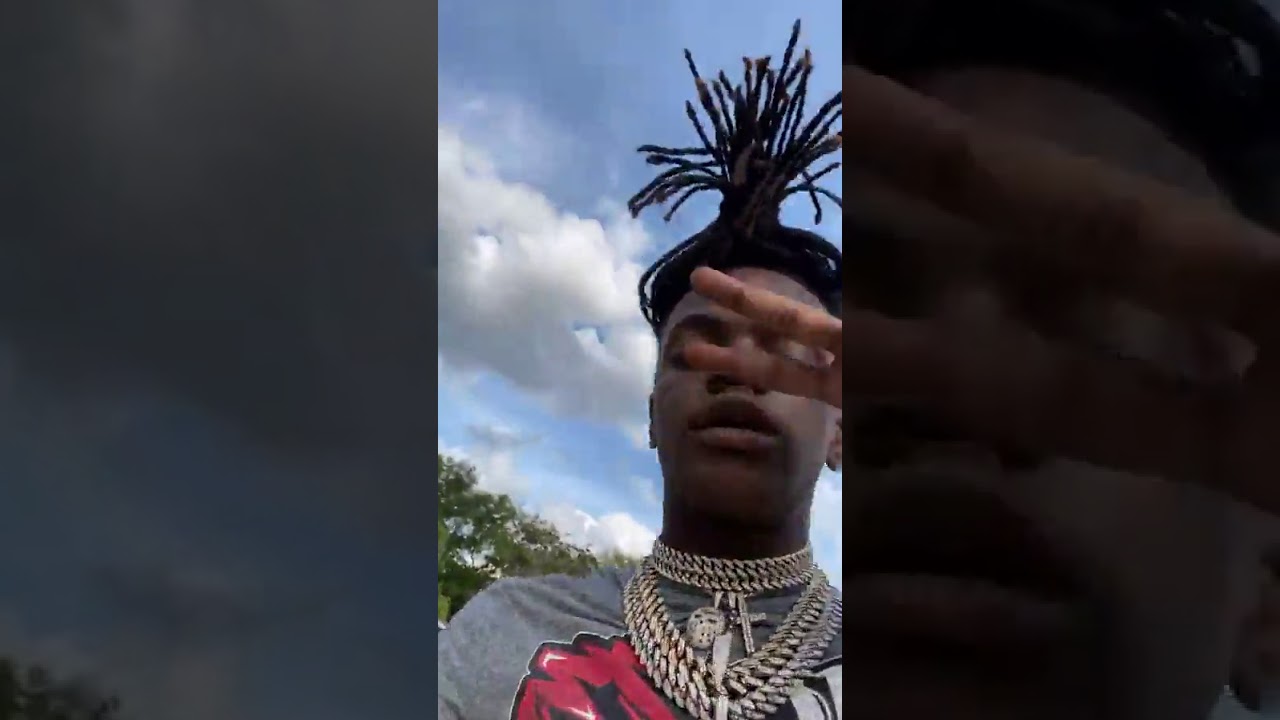 Jaydayoungan visits his old hood