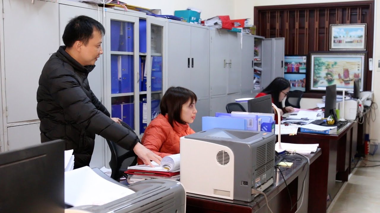 Nghệ An: Ngày làm việc đầu tiên ở một số sở, ngành sau tinh gọn