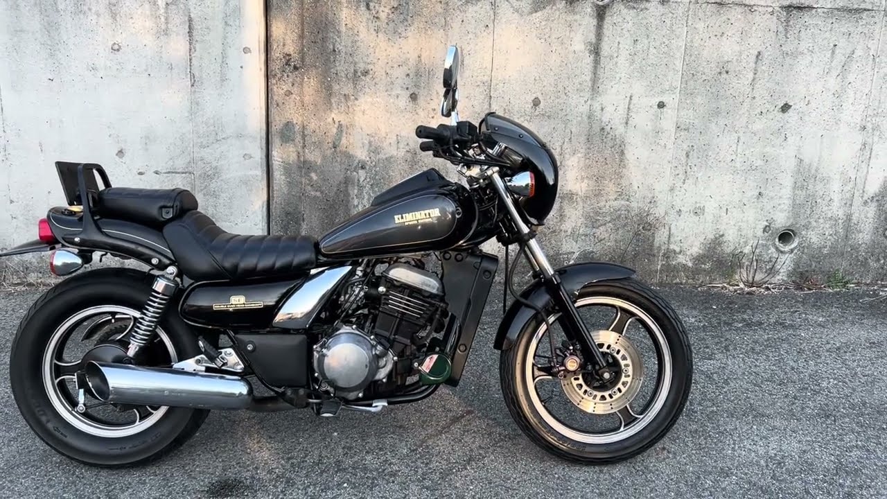 カワサキ　エリミネーター250SE　アメリカンドラッグ　タックロールシート